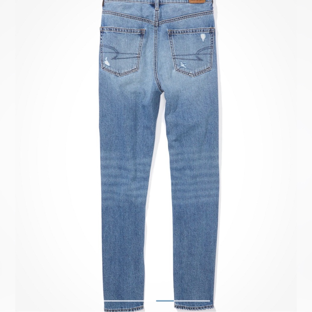 AE Ripped Mom Jean - Picture 4 of 10